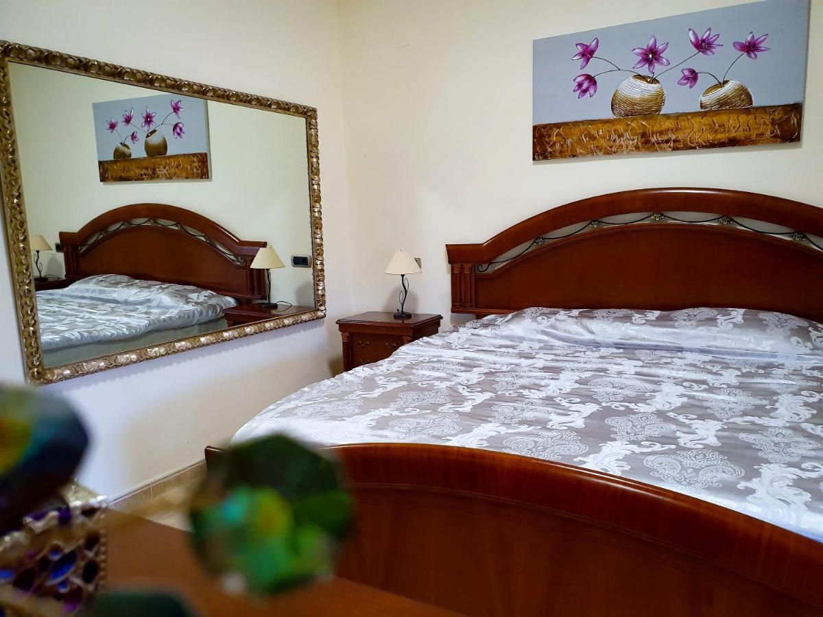 Villa Tres Palmeras En Alfaz Del Pi , Albir, Benidorm L'Alfàs del Pi Eksteriør billede