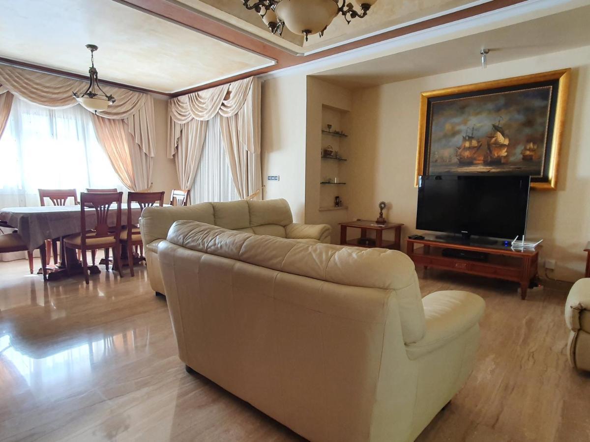 Villa Tres Palmeras En Alfaz Del Pi , Albir, Benidorm L'Alfàs del Pi Eksteriør billede